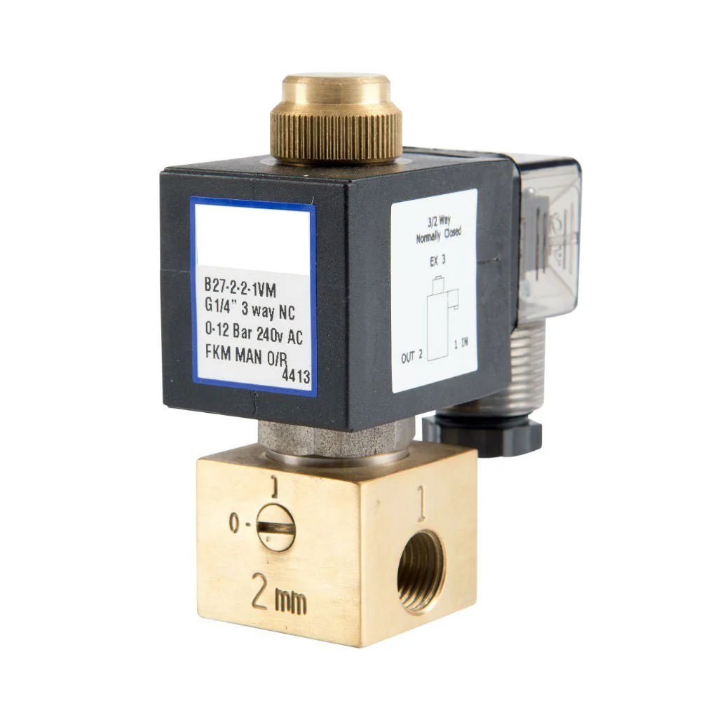 GO 1/4" B27 Brass 3 Way 2 Position Direct Acting Normally Closed Solenoid Valve
