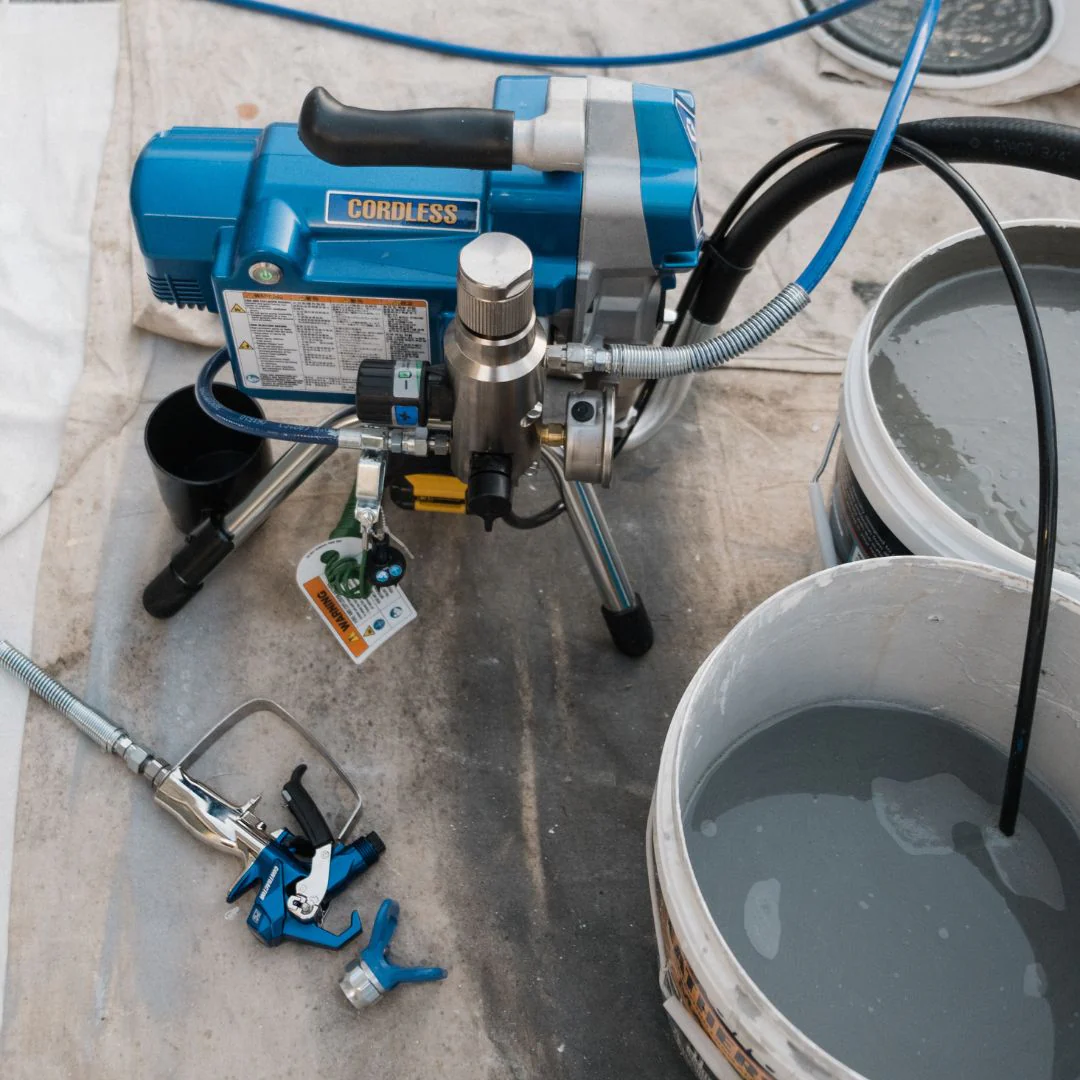 GRACO 390 PC Stand Cordless Airless Paint Sprayer - Image 4