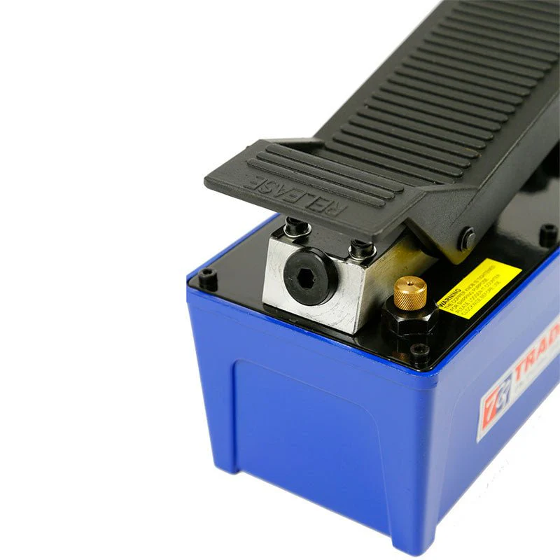 TRADEQUIP Air Hydraulic Foot Pump 10,000psi - Image 3