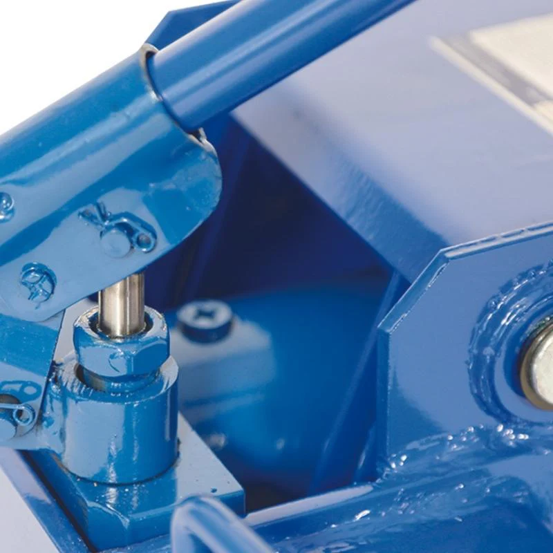 TRADEQUIP Transmission Lifter 1T Rated Trolley Jack - Image 6