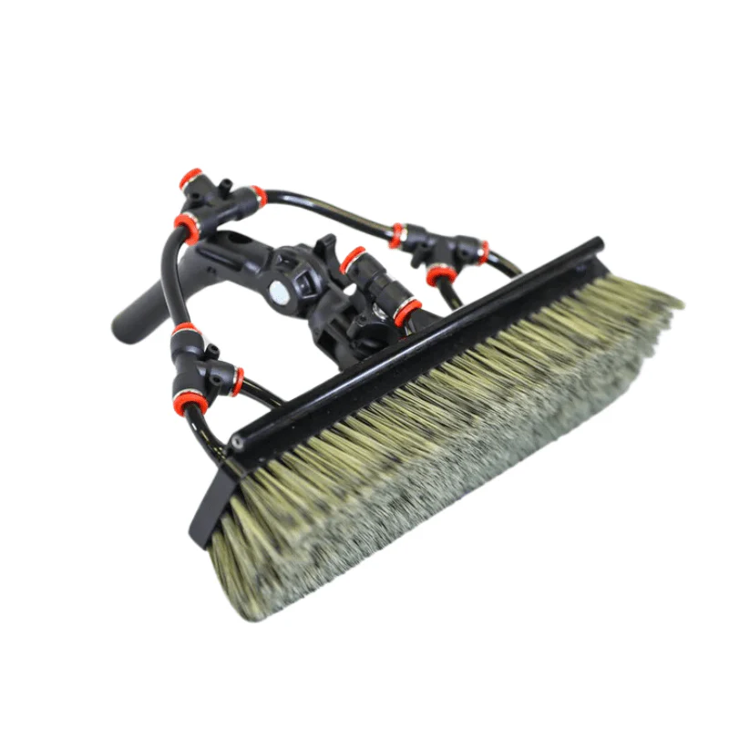 TUCKER BRUSH Alpha Glide