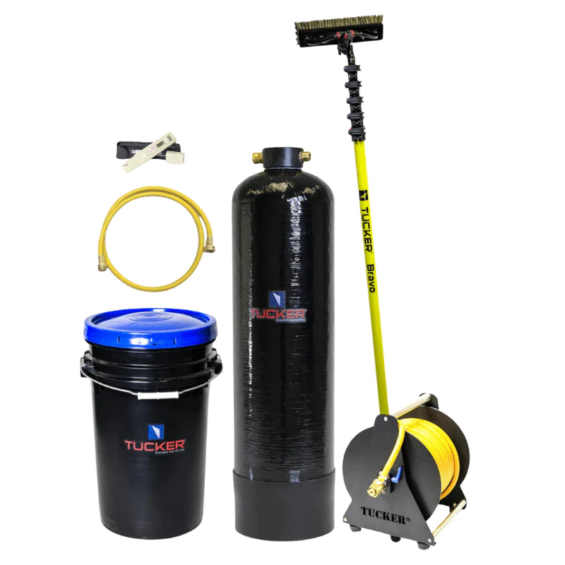 TUCKER KIT Water Fed Bravo Pole DI Tank